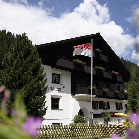 Familienhotel Mateera Gargellen / Montafon Exterior photo